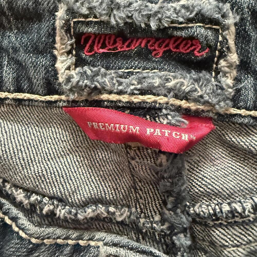 Wrangler Premium Patch Bootcut Jeans Y2K Low Rise Stretch Denim Size: 28 x 30 - Picture 4 of 8